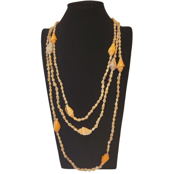 Vintage Shell Necklace Set Of Three Strings - Picture 2 of 10